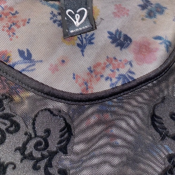 Windsor Black Midi Dress - Picture 2 of 9